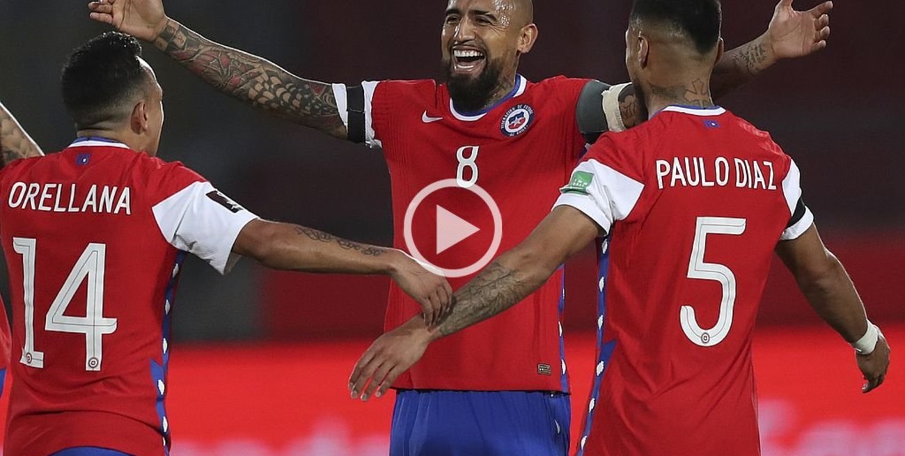 Chile le ganó a Perú y sumó su primer triunfo