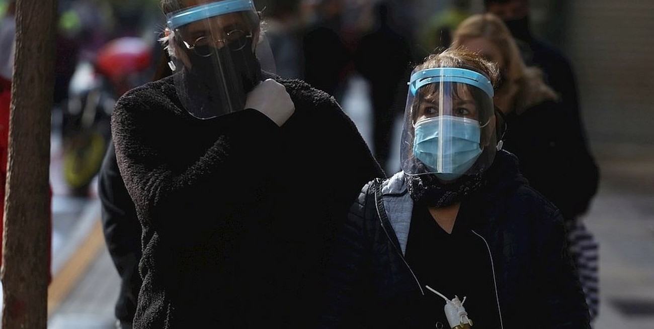 Coronavirus: Chile registró la tasa de positividad de más baja de 2021