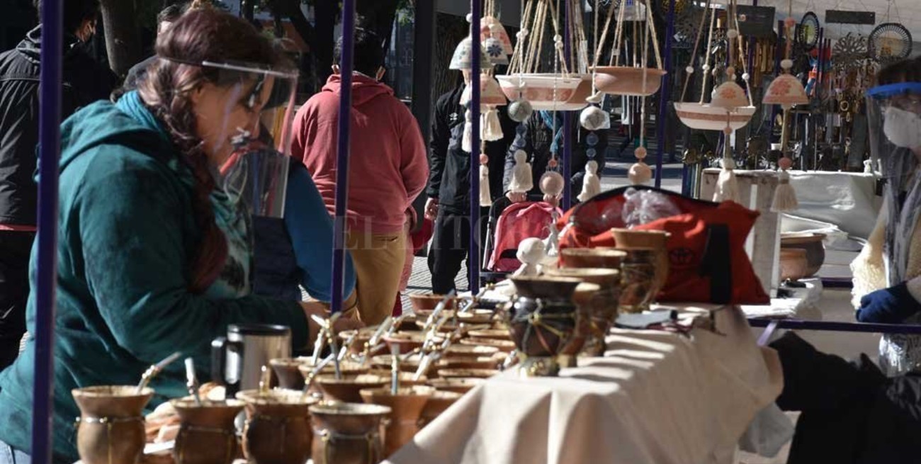 Se suspenden en la ciudad las ferias populares masivas al aire libre