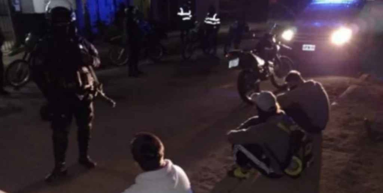 Corrientes: demoraron a 45 personas en las calles y desarticularon una fiesta clandestina