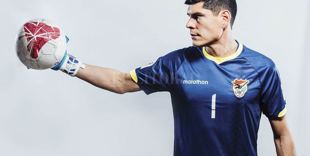 El ex arquero de Boca Carlos Lampe está en huelga por falta de pago