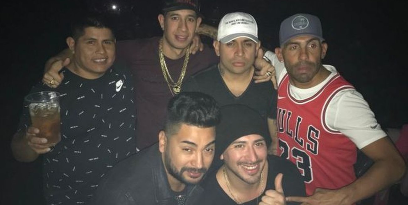 Polémica por un tweet del hermano de Tévez