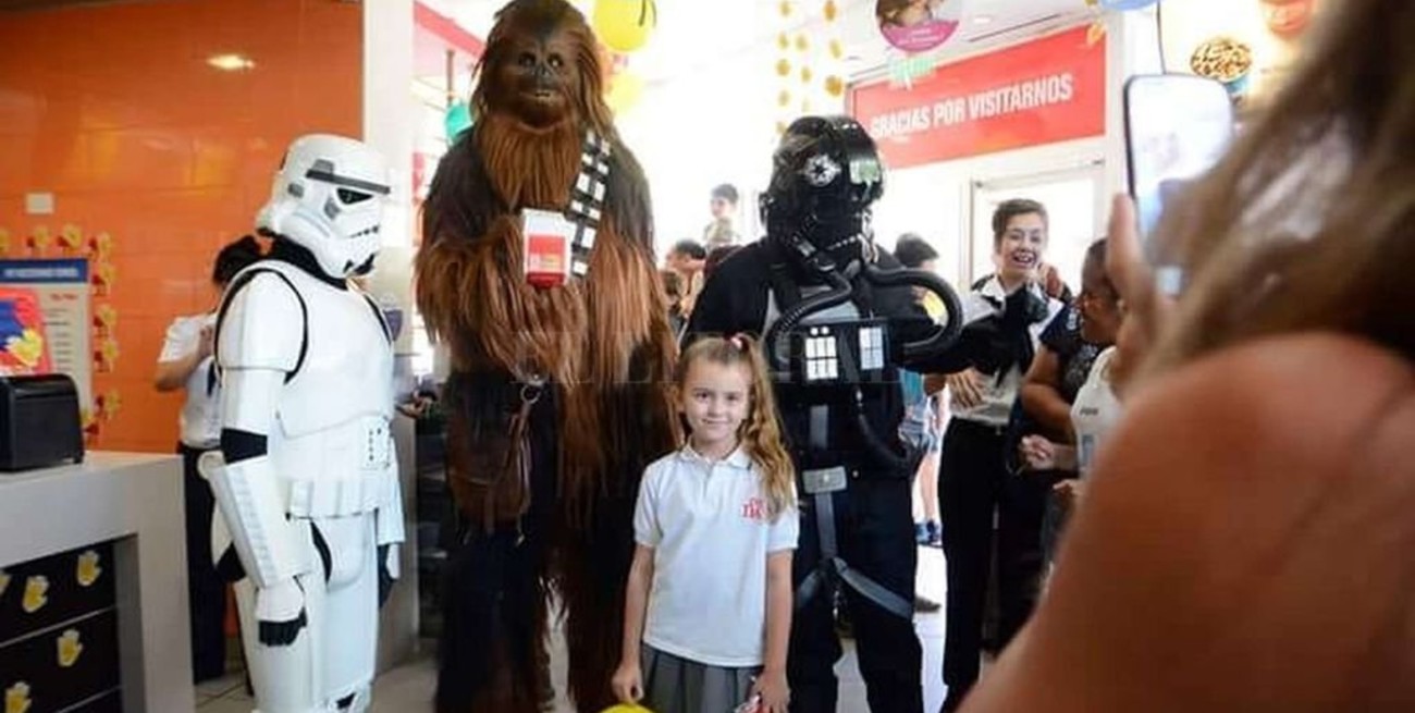 Los "Star Wars solidarios", en la ciudad: por una sonrisa de los chicos del Alassia