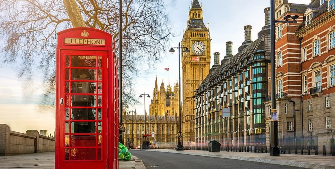 China anunció represalias si Reino Unido otorga la ciudadanía a refugiados hongkoneses