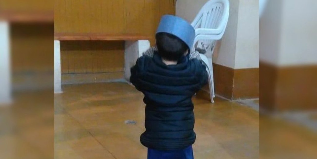 Formosa: encontraron a un bebé de un año deambulando solo en la madrugada