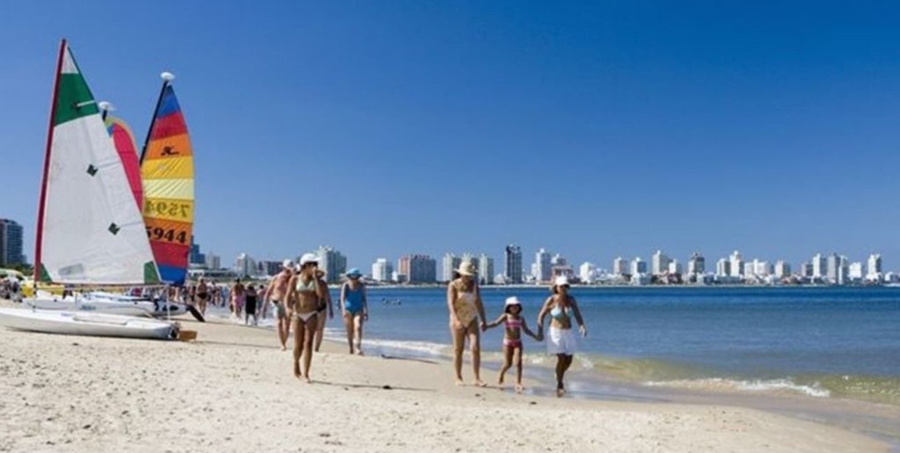  Requisito que le exigirían a los argentinos para veranear en Uruguay