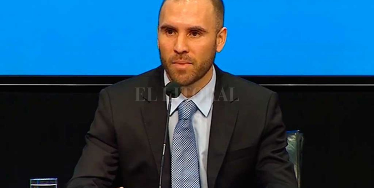 Guzmán: "Lo que se hizo con la deuda fue un desastre"