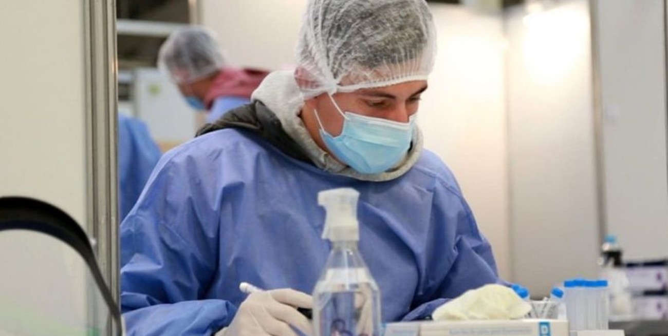 Argentina reportó sólo tres fallecidos y 400 nuevos contagios de coronavirus