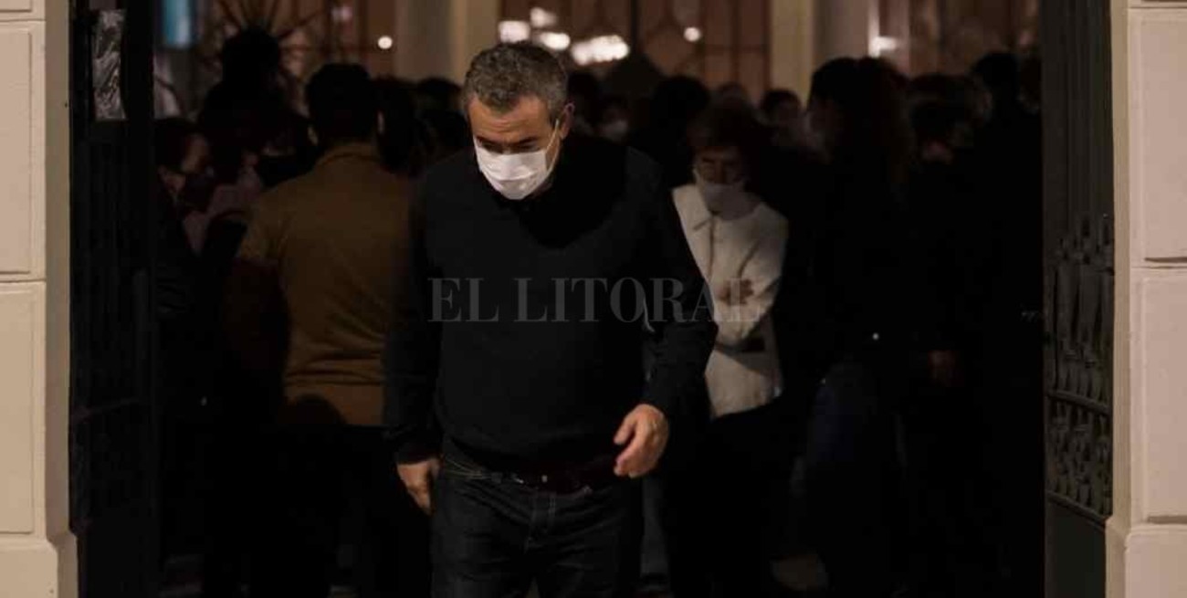 Con mensajes y muestras de cariño despiden a Miguel Lifschitz en Rosario 