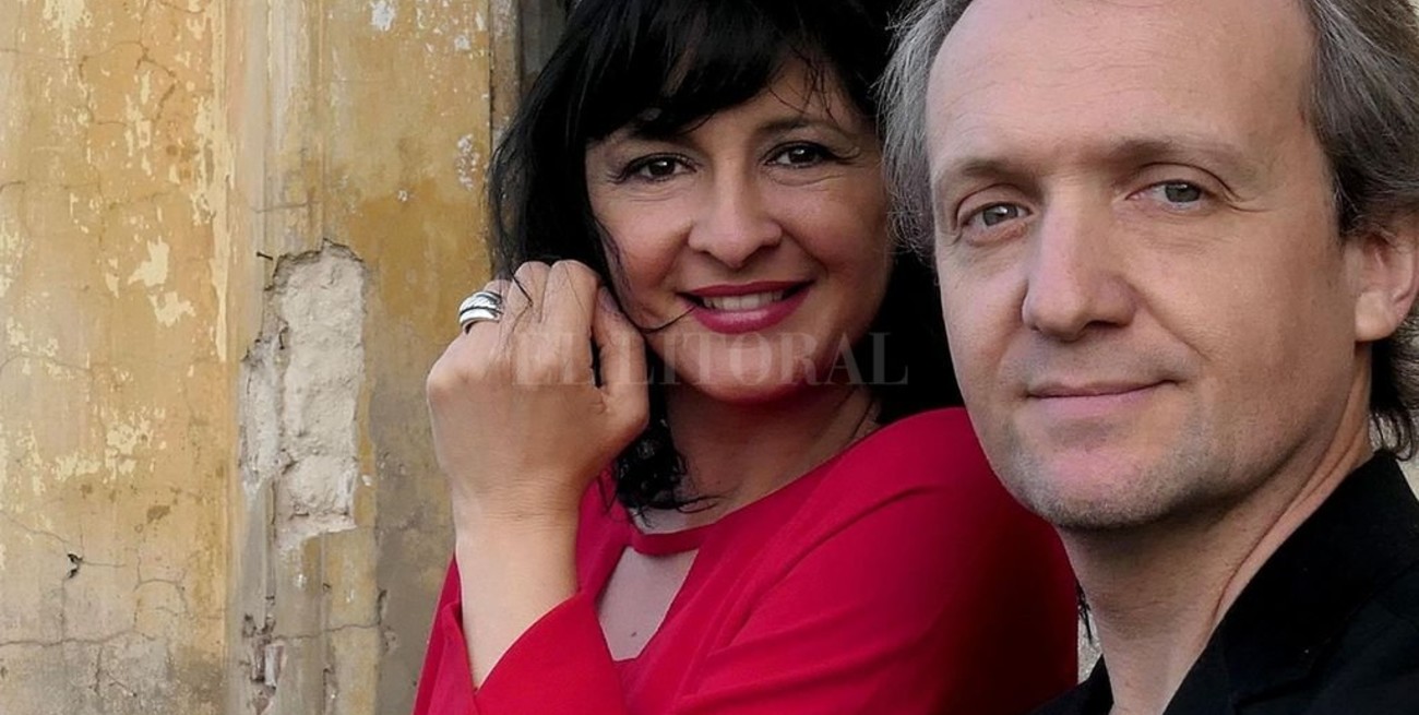 "Alguien le dice al tango"