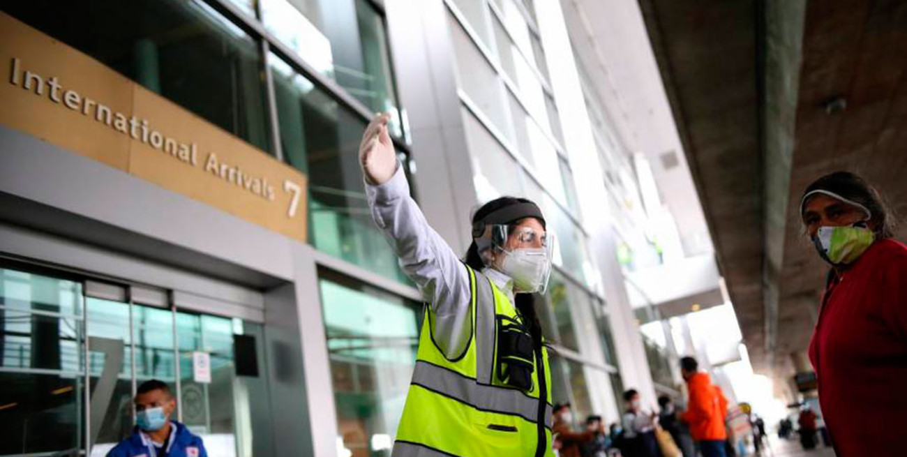 Covid-19: Pese a una sentencia judicial, Colombia no exigirá una prueba PCR para ingresar al país