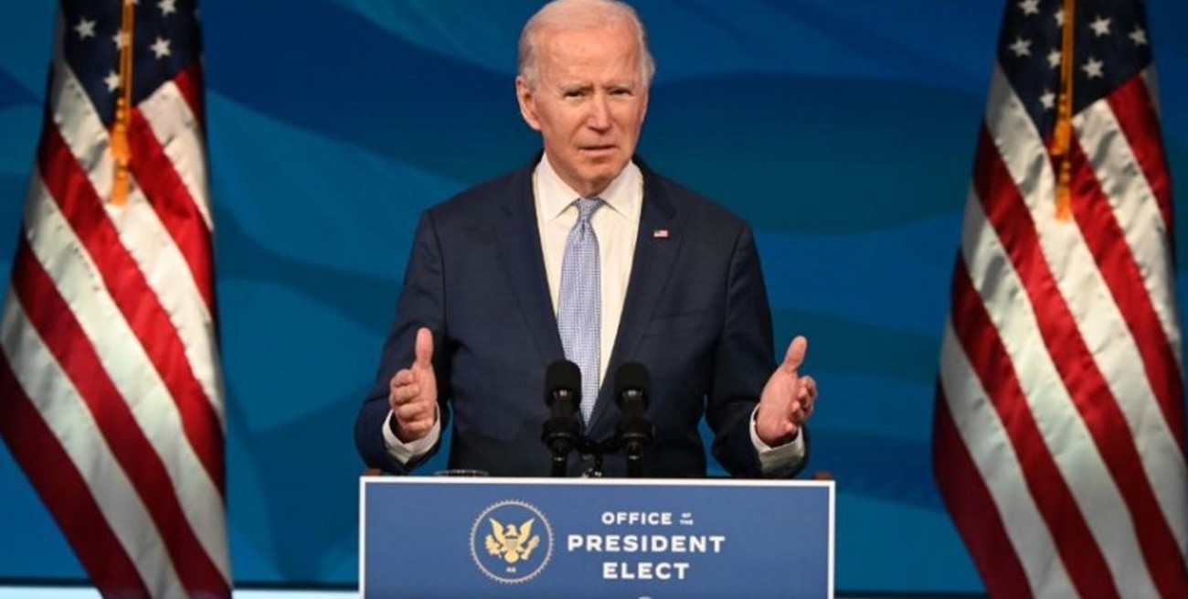 Biden: "Nuestra democracia está bajo un ataque inédito"