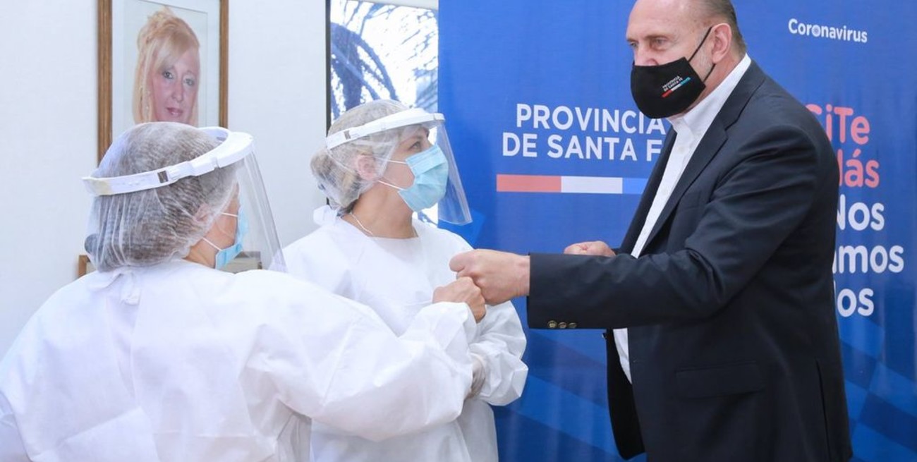 Corach negó que haya un vacunatorio VIP en la provincia de Santa Fe