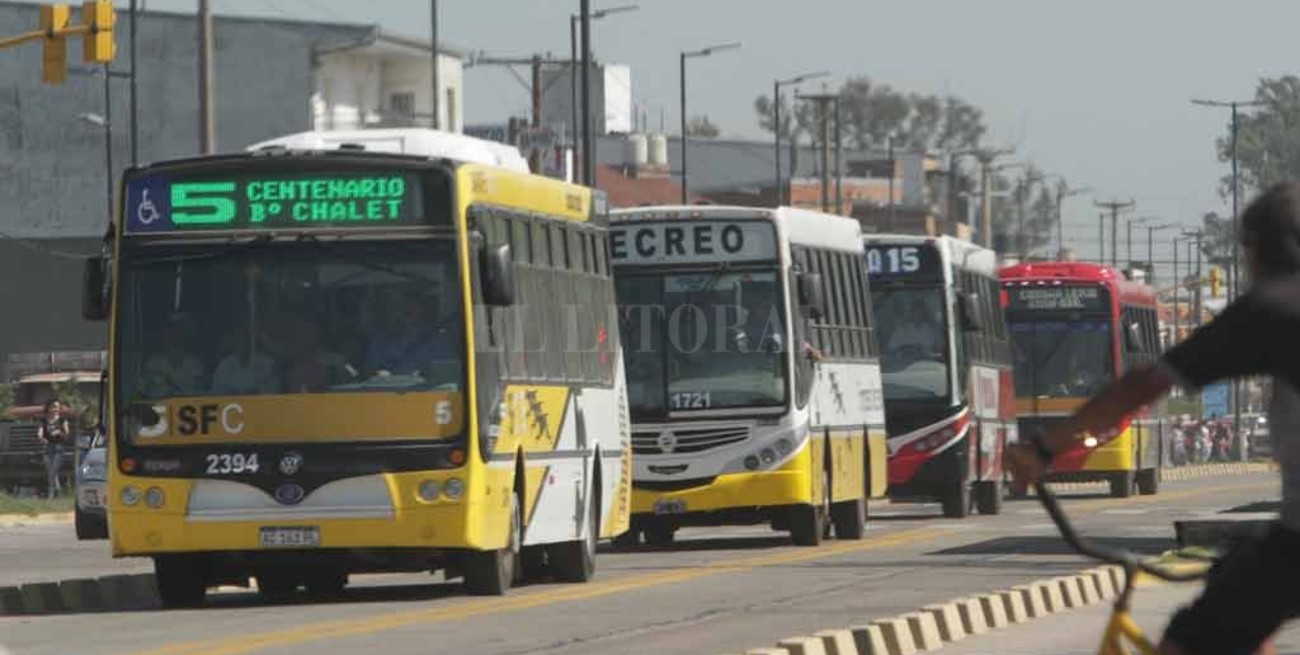 Farías confirmó que Santa Fe se hará cargo de la mitad de los subsidios al transporte