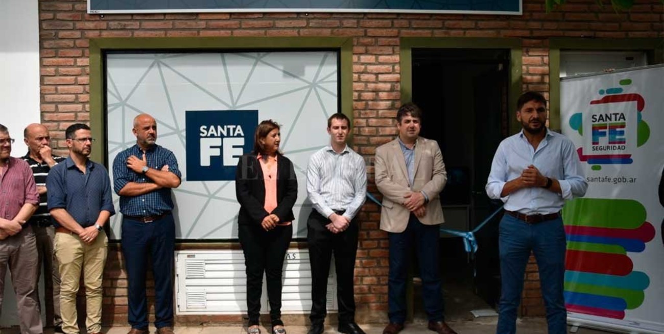 Pullaro inauguró un nuevo centro territorial de denuncias en Santo Tomé