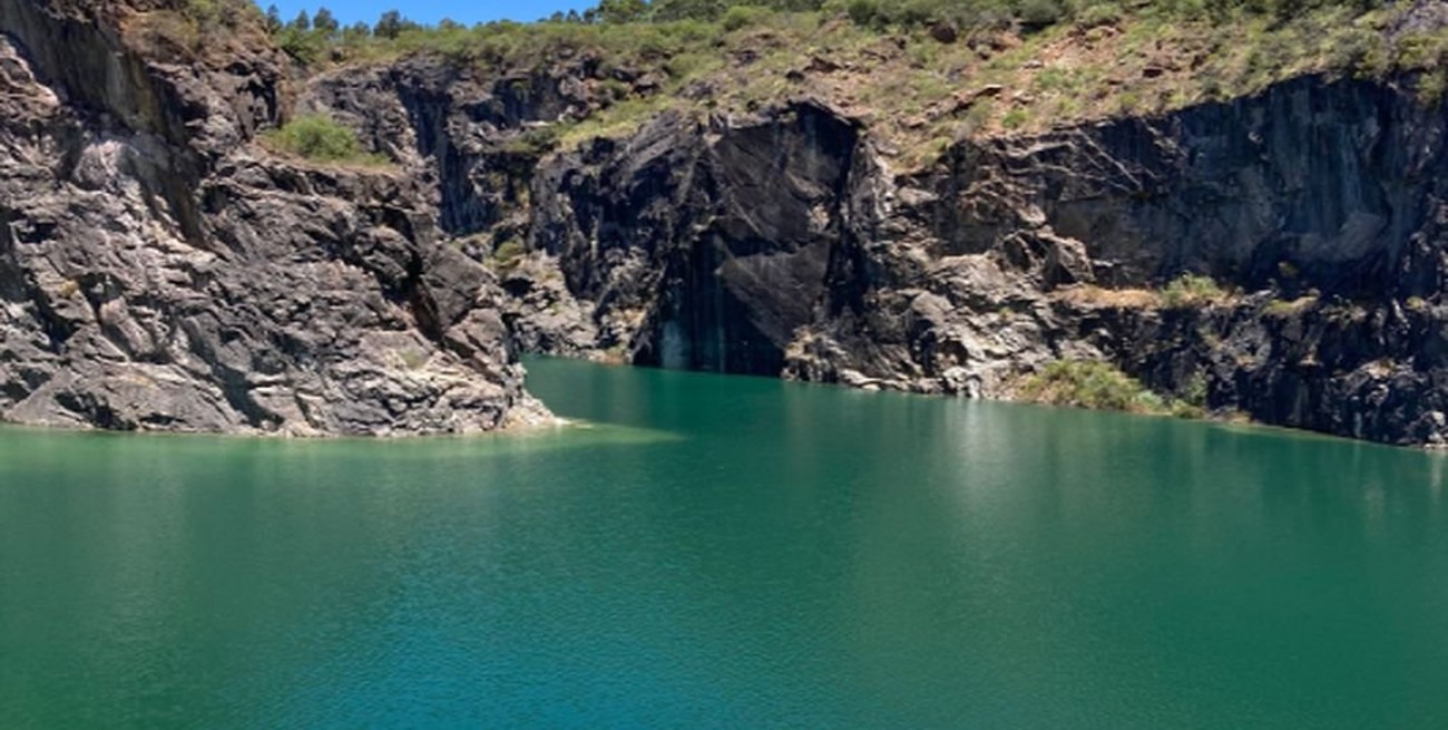Uruguay: advierten que por las restricciones sanitarias los jóvenes concurren a balnearios no habilitados