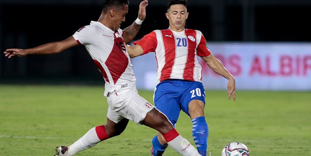 Paraguay y Perú empataron 2 a 2 en Asunción