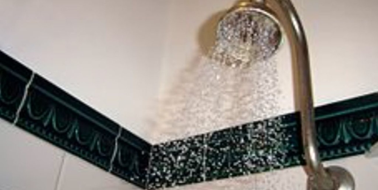 Día del Agua: qué dicen los expertos sobre bañarse a diario