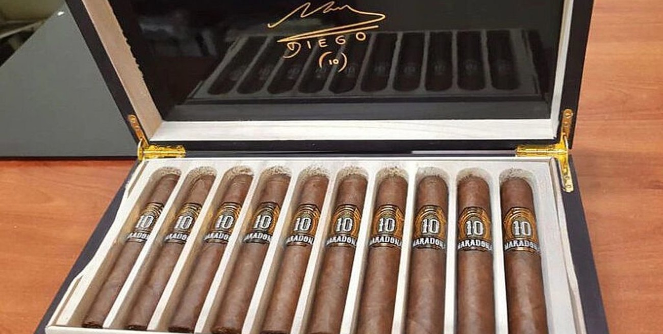 "Habanos Maradona", el primer producto oficial tras la muerte del Diez