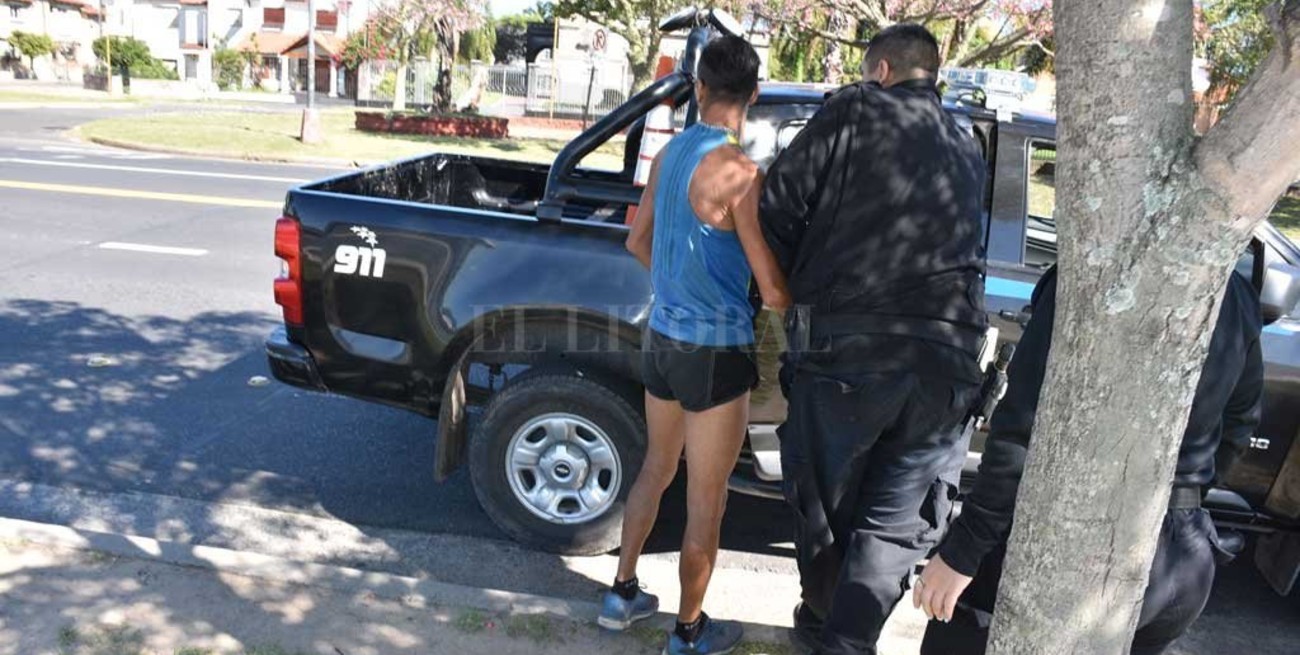Temerario: salió a correr a la costanera y lo detuvo la policía por violar el aislamiento
