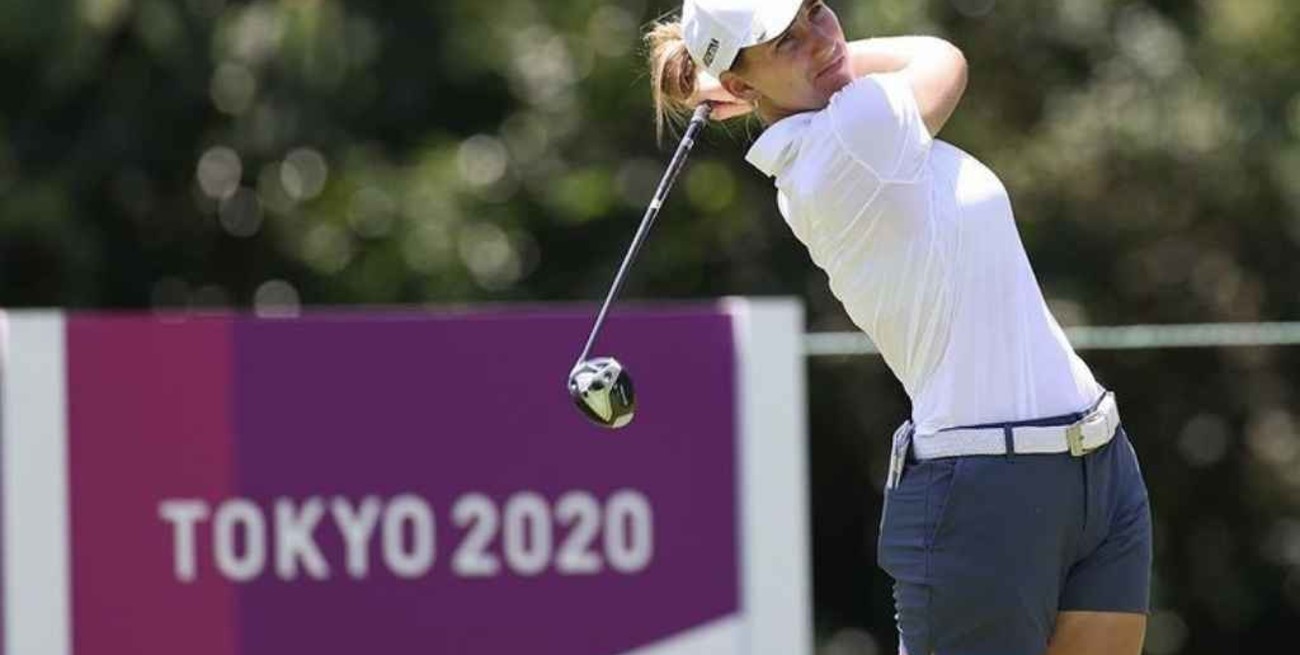 Magdalena Simmermacher finalizó en la posición 58 en el torneo femenino de golf  