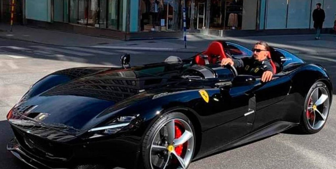 Viral: Zlatan Ibrahimovic llegó a los 500 goles y se regaló una Ferrari