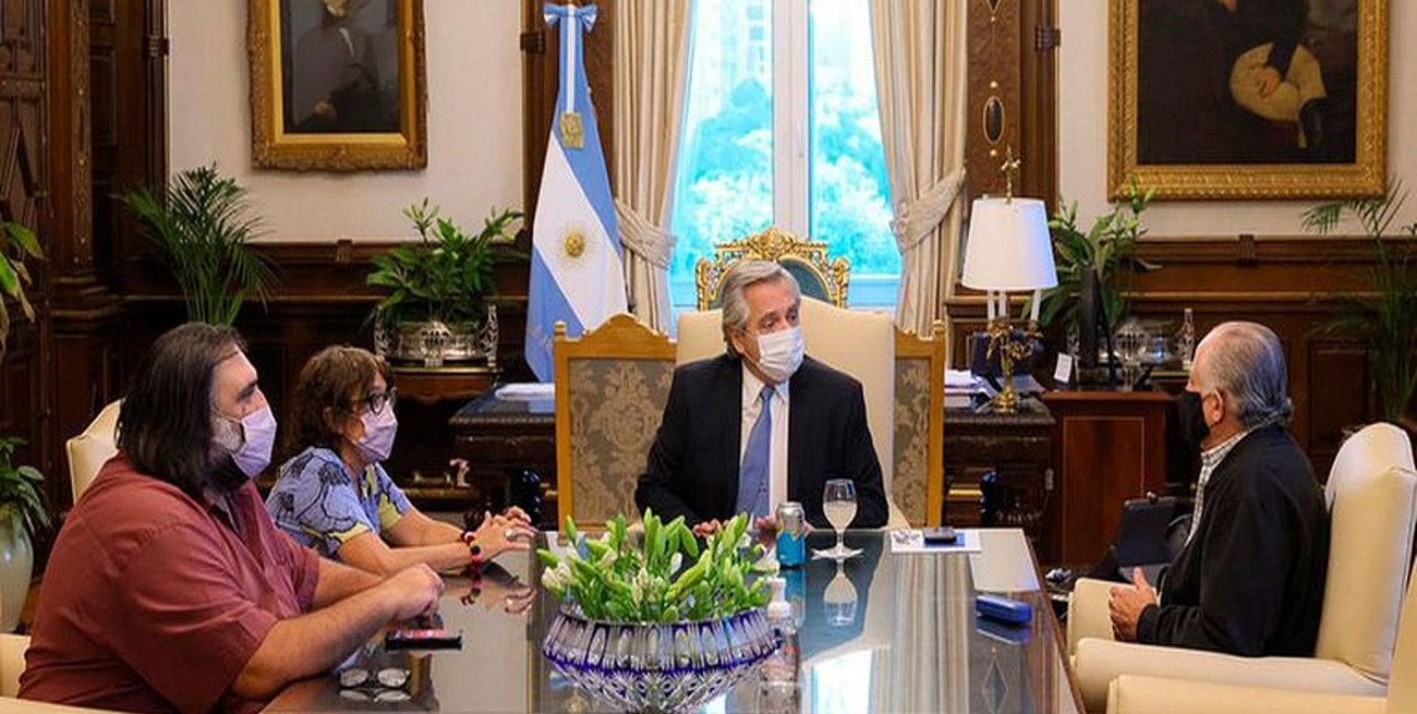 Los docentes nacionales cobrarán 34,6% de aumento, en tres cuotas con cláusula de revisión