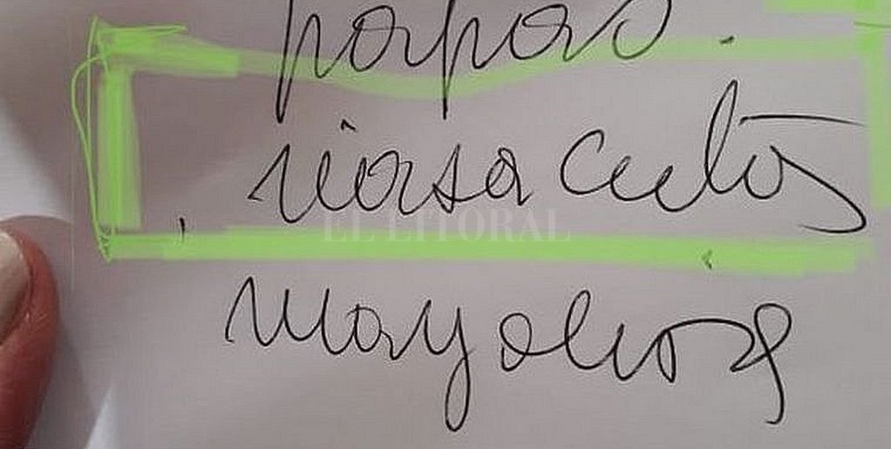 Pide ayuda en Twitter para descrifrar un pedido de su mamá