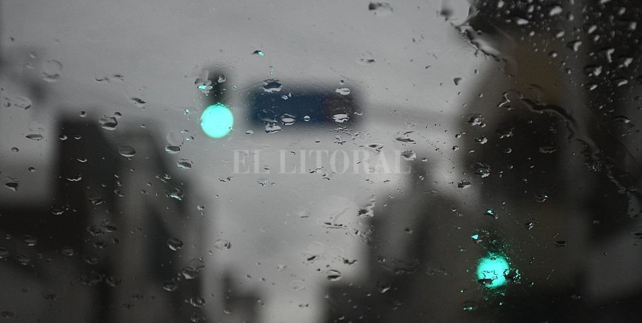 Línea directa: pérdida de agua, precios cuidados, Día de los Fieles Difuntos y otros mensajes