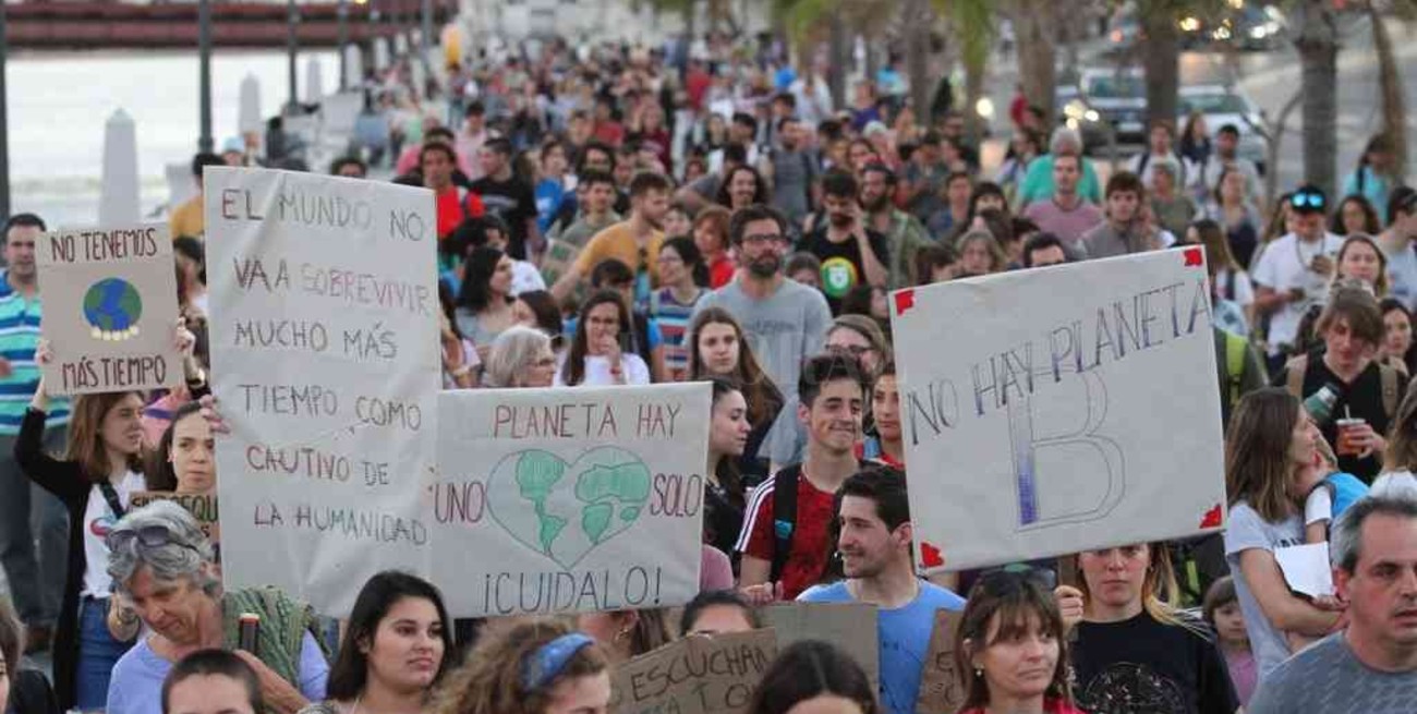 La crisis ambiental en el foco del Día Mundial de Niños y Niñas