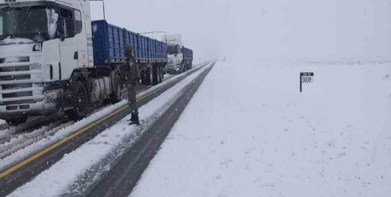 Habilitaron el paso internacional Cristo Redentor solo para transporte de carga