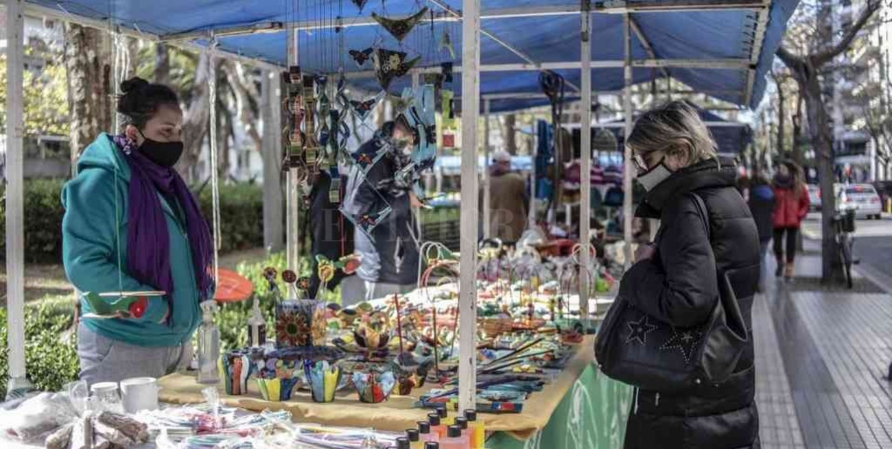 Franck prepara su Feria de Emprendedores