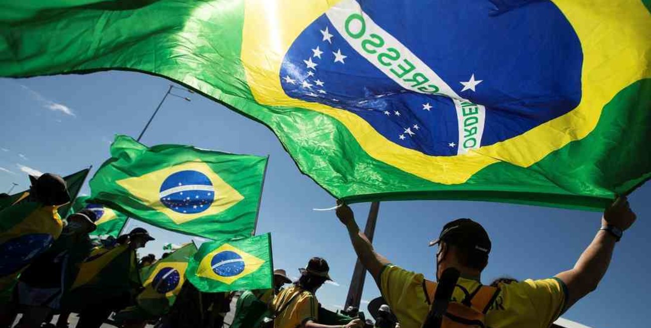 Una nueva jornada de protestas en Brasil en medio de la pandemia