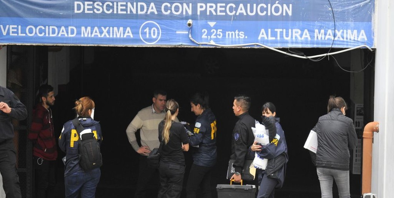 Hallaron el auto en un garaje ubicado a tres cuadras del sitio del ataque a Olivares