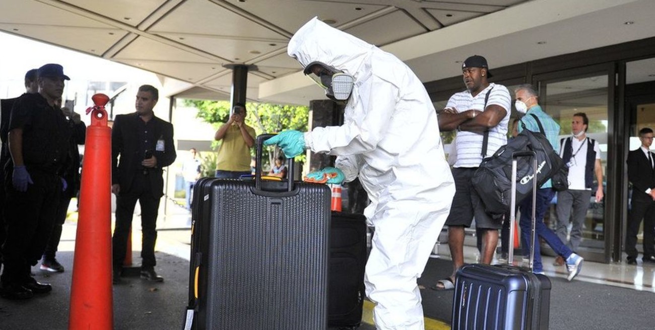 Oficializan la prohibición a hoteles de alojar argentinos hasta el 31 de marzo