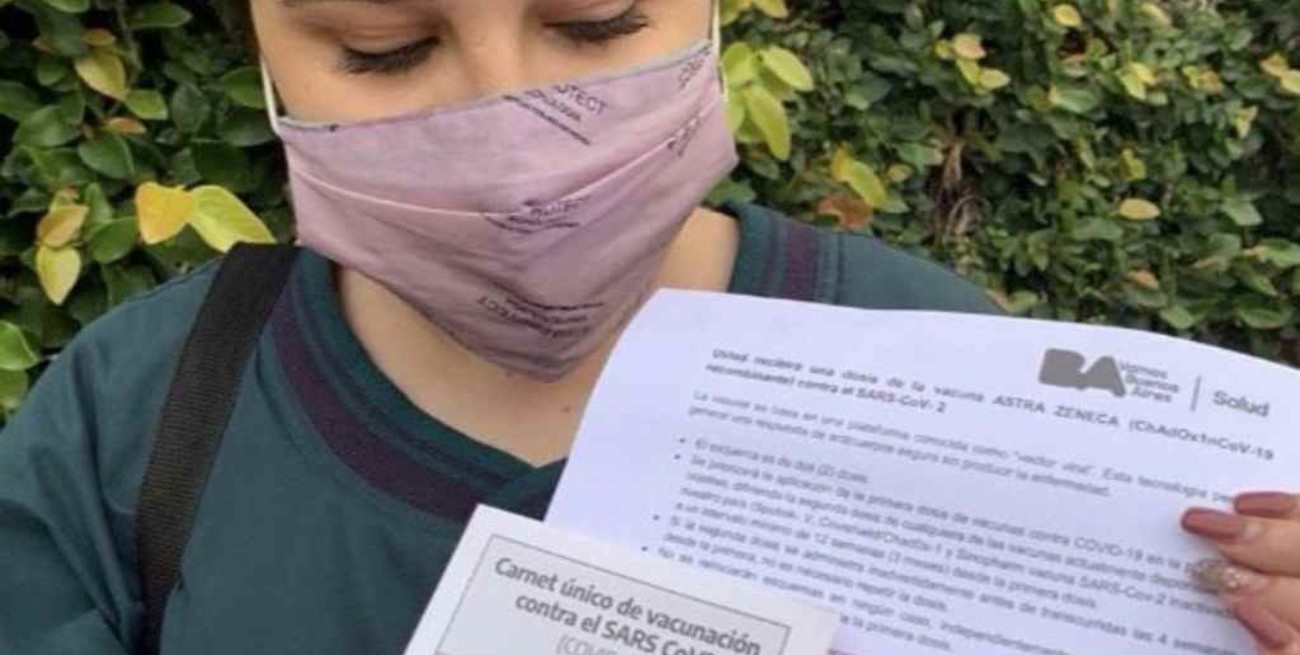 Ofelia Fernández se vacunó contra el coronavirus por formar parte del grupo de riesgo 