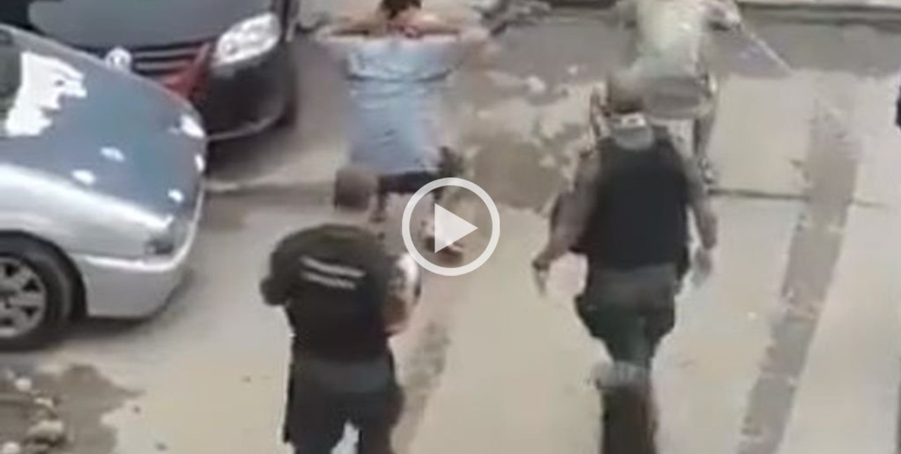 Denunciaron a gendarmes por cometer abusos contra jóvenes que incumplían la cuarentena