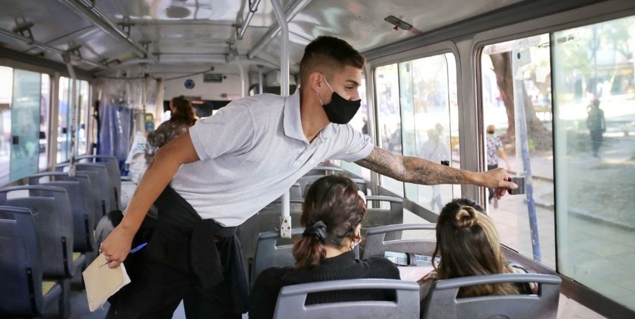 La Municipalidad emitió nuevas disposiciones obligatorias para el transporte