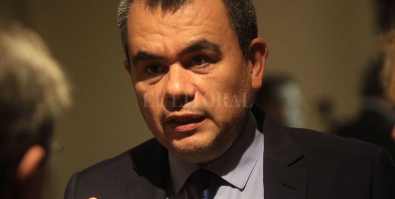 "No veo otro camino que desandar el transitado en los últimos años"