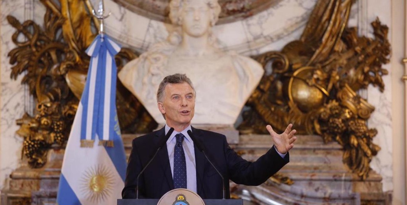 Macri espera a empresarios con un decreto en la mesa 