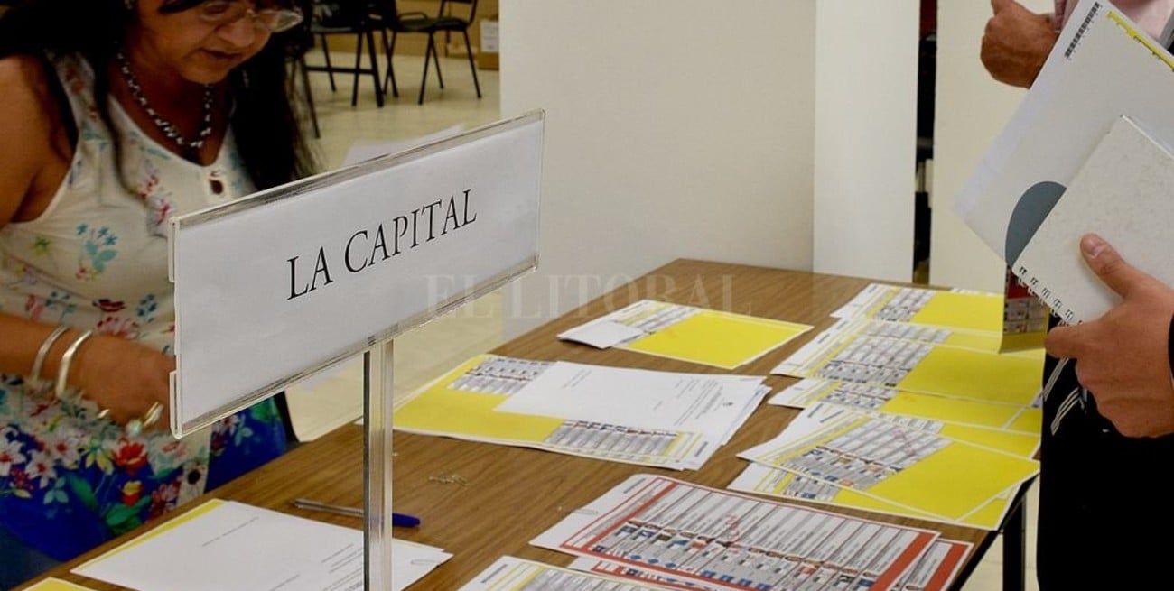 Presentaron las boletas de las PASO para los cargos municipales y comunales