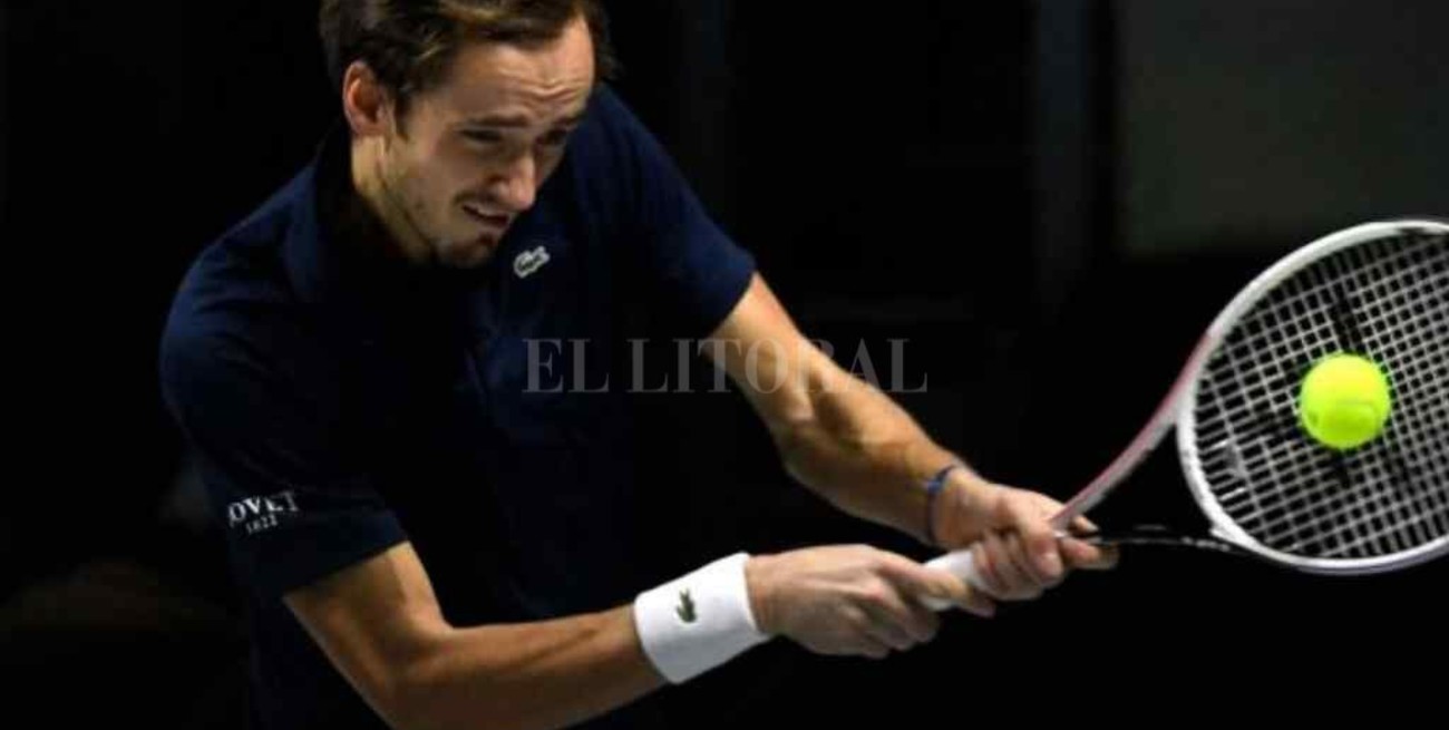 Rusia pasó a las semifinales de la Copa Davis al vencer a Suecia