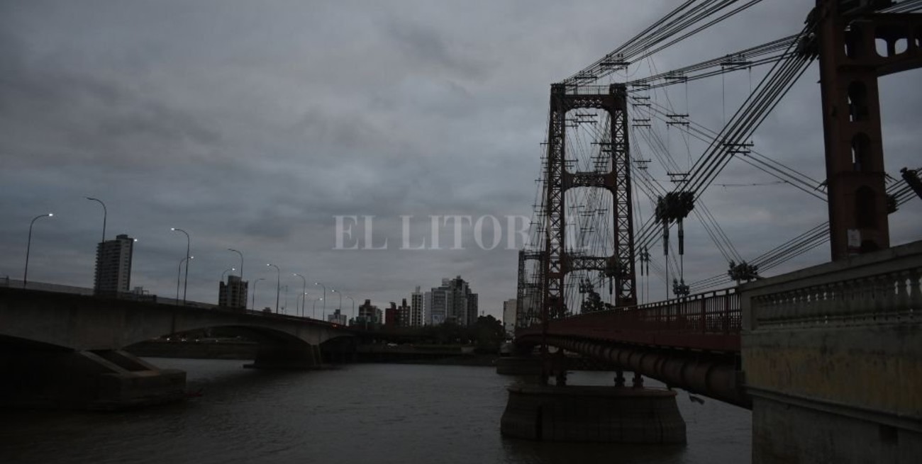 Llegó la lluvia y bajó levemente la temperatura en la ciudad de Santa Fe