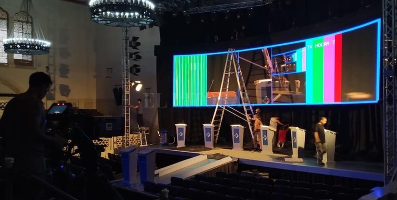 "Un chamuyo misterioso me acorrala el corazón" 