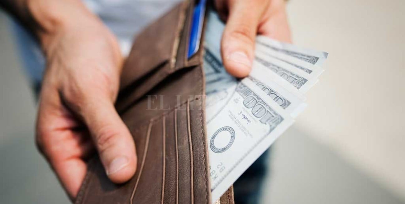 El dólar blue sigue subiendo como consecuencia del coronavirus