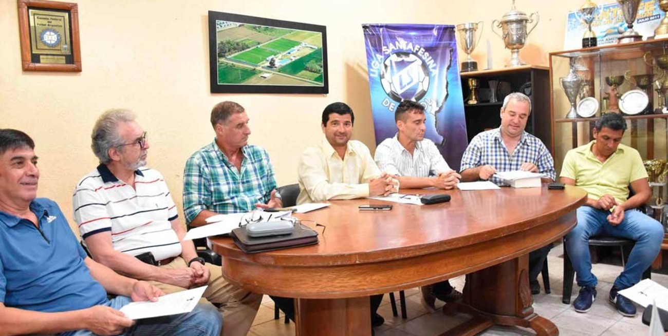 Axel Menor fue reelecto presidente de la Liga Santafesina de Fútbol