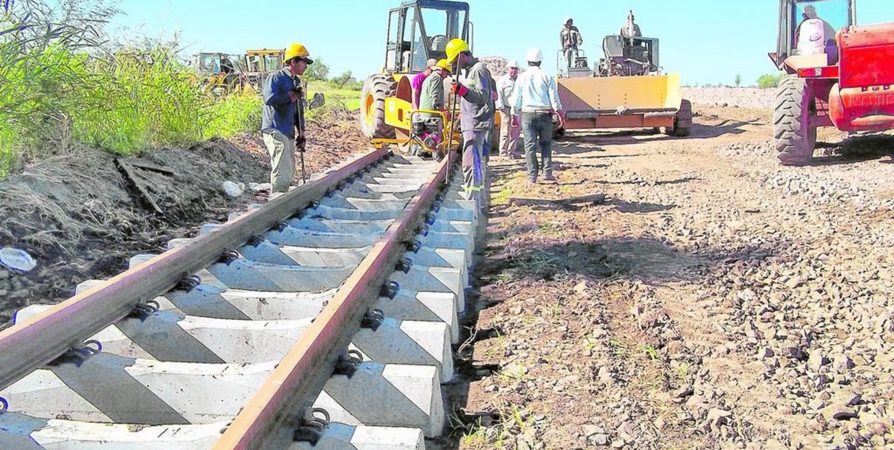 Hacienda aprobó inversiones en ferrocarriles por $ 2,3 mil millones 