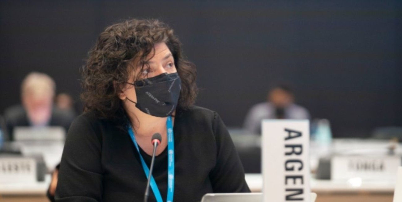 La ministra Vizzotti viajó a Rusia para fortalecer estrategias de cooperación ante la pandemia