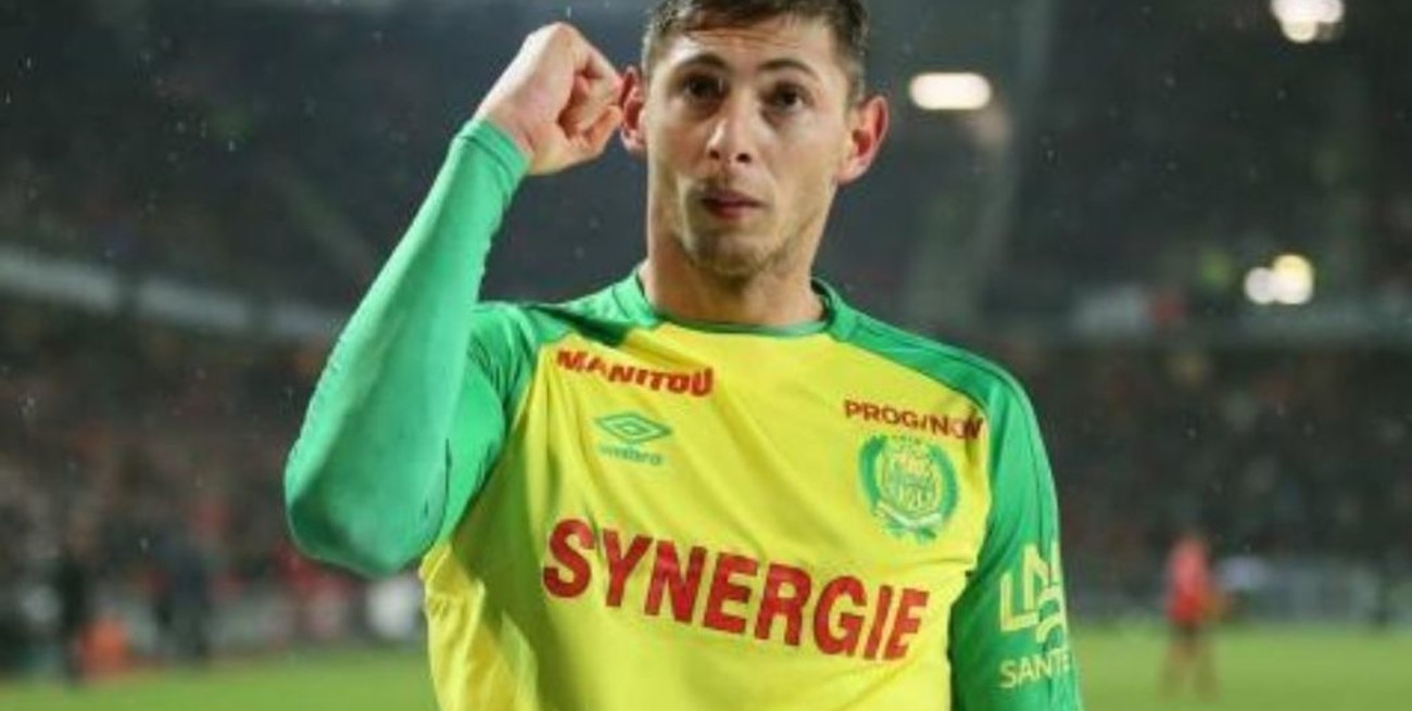 Encontraron el avión en el que viajaba Emiliano Sala 