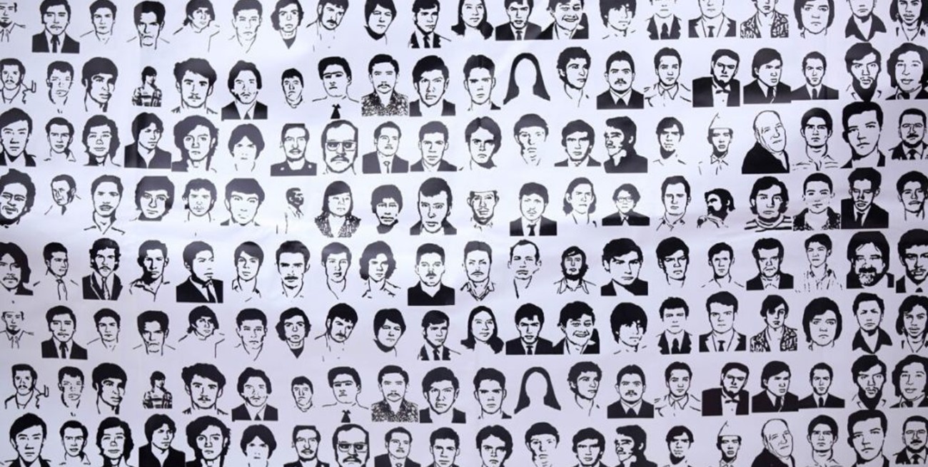 Comisión de derechos humanos de México investigará represión y desparecidos de guerra sucia